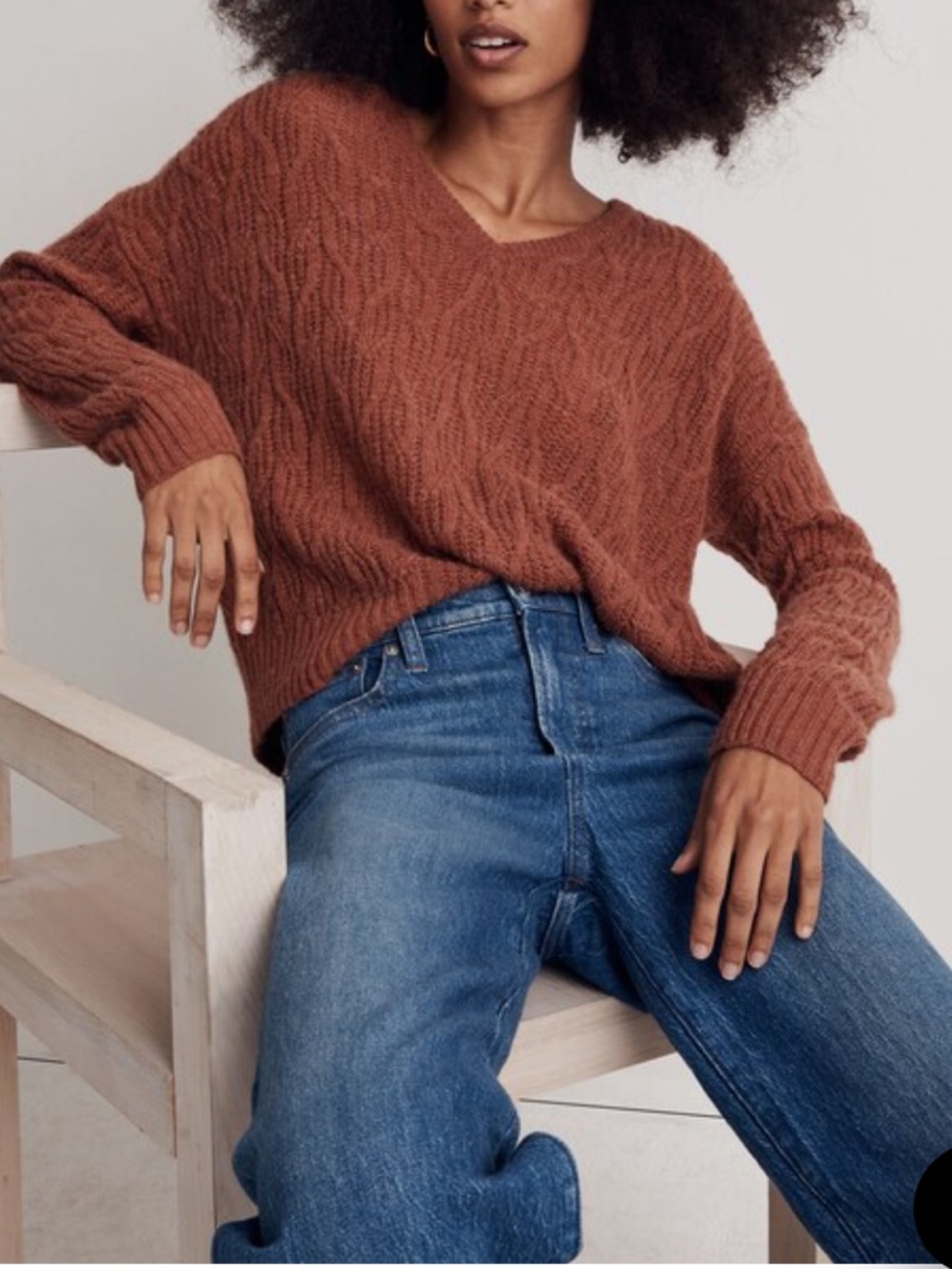 Madewell Alna V-Neck Sweater in Ground Clove